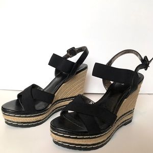 Charles David Black Strappy Wedges